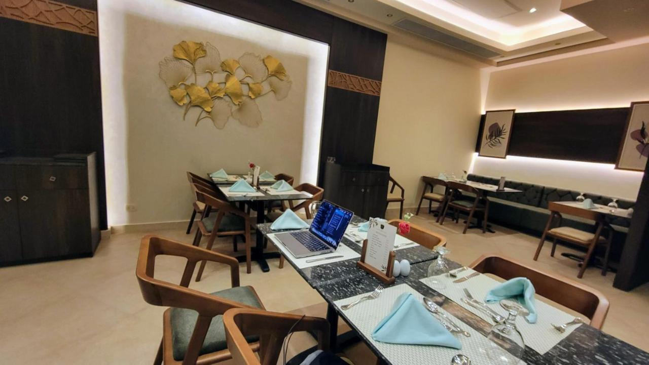 Oyster Bay Beach Resort - Luxury Serviced Condo Marsa Alam Buitenkant foto